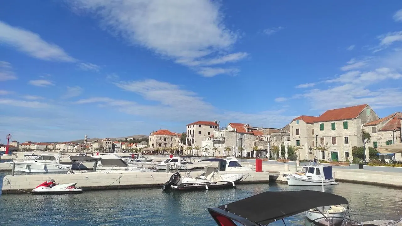 Apartman Iva Apartment Kastela 0*,  Croatia