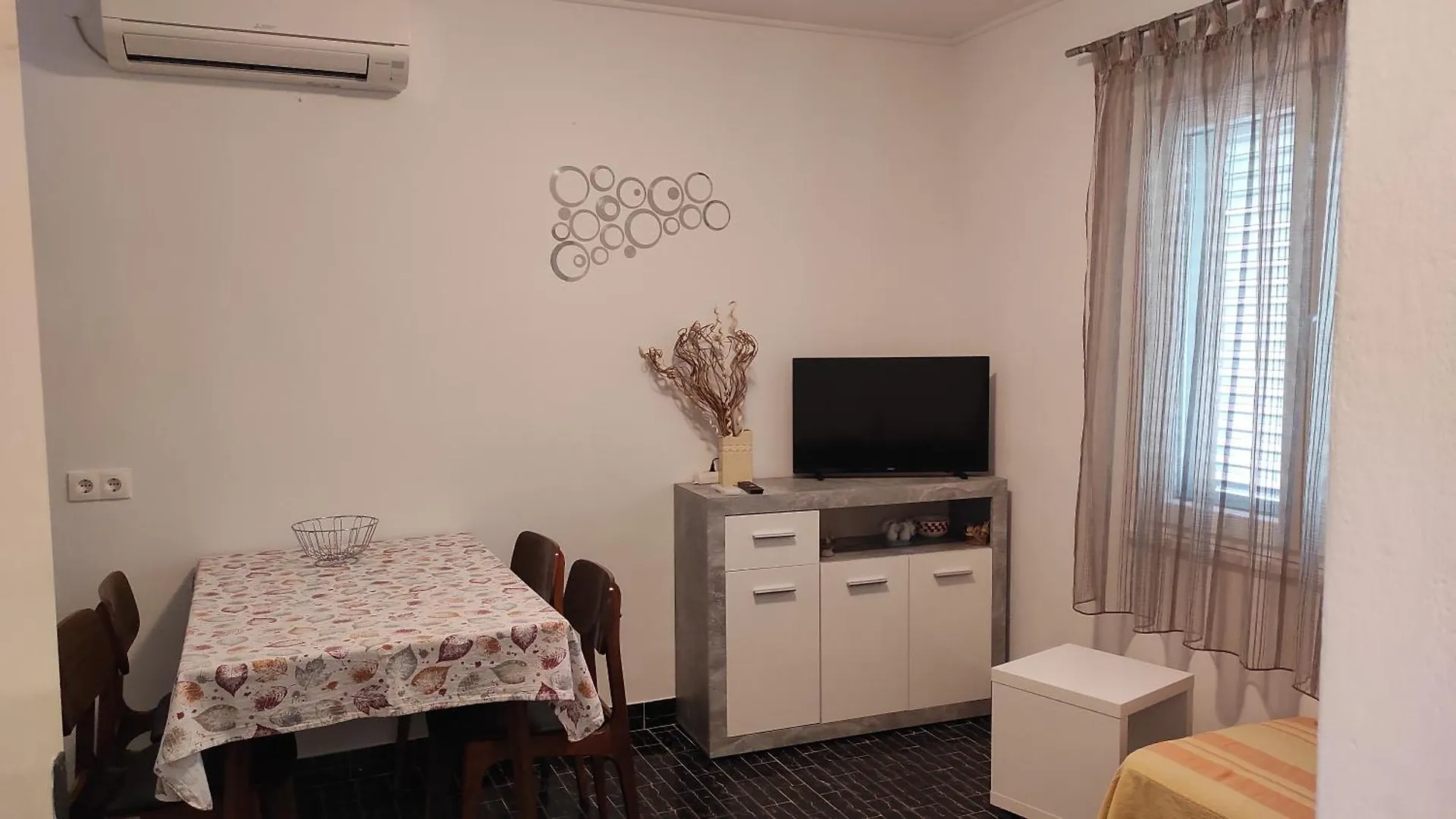 Apartman Iva Apartment Kastela 0*,  Croatia